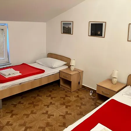 아파트 Apartman Niko Bijakovici